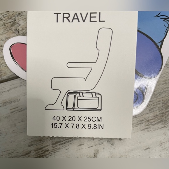 NWT Lilo and stitch travel bag ( 1 LEFT π ) - Picture 6 of 8